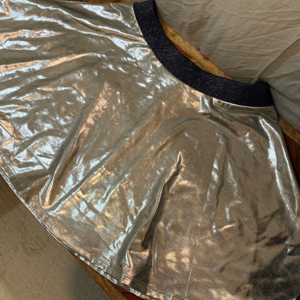 KIDS metallic skirt- size 8